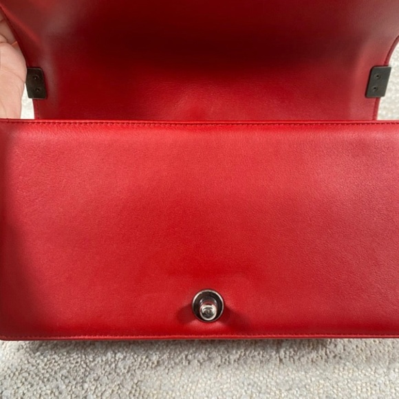 Pre-Owned Authentic Chanel Boy Bag Red Lambskin Old Medium - Picture 11 of 16